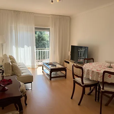 Apartment Moderno De Ancora
